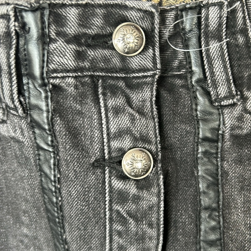 DESIGUAL black wash denim skirt size 28 (US8) - Picture 11 of 15